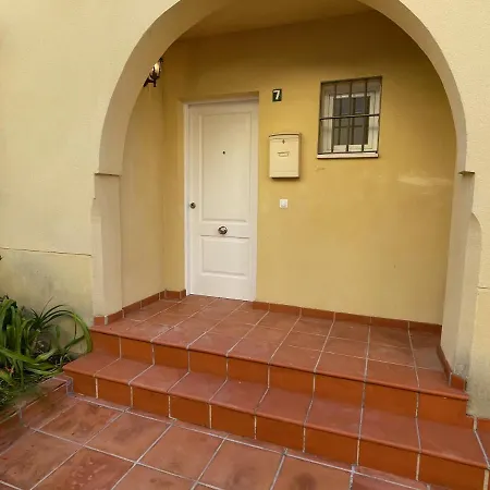 Fabulous 4 Bedroomed Townhouse In Holiday home