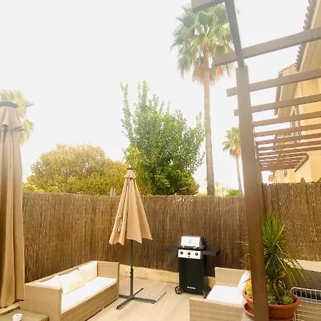Fabulous 4 Bedroomed Townhouse In Holiday home