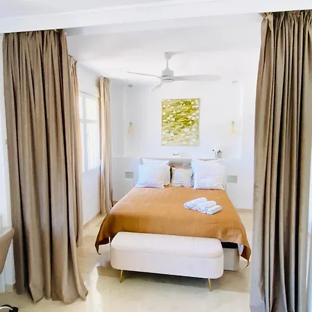Fabulous 4 Bedroomed Townhouse In Marbella