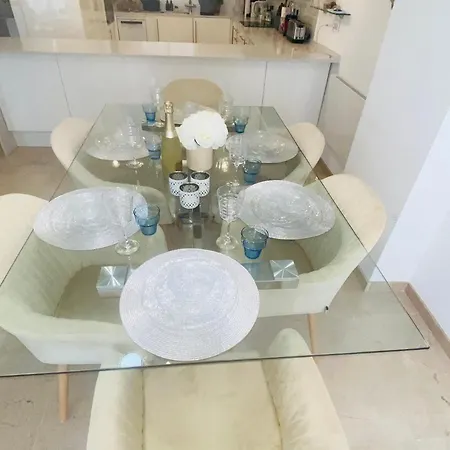 Fabulous 4 Bedroomed Townhouse In Marbella