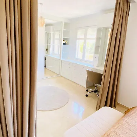 Holiday home Fabulous 4 Bedroomed Townhouse In Marbella